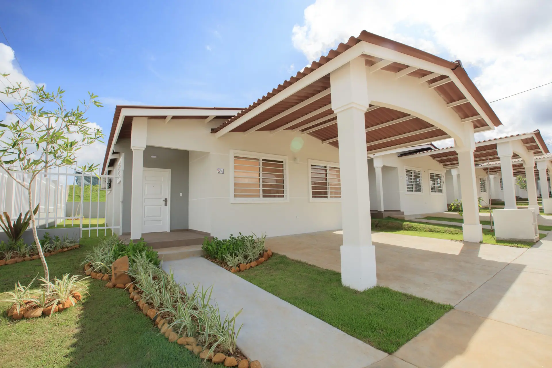 NUEVA CASA MODELO BGA