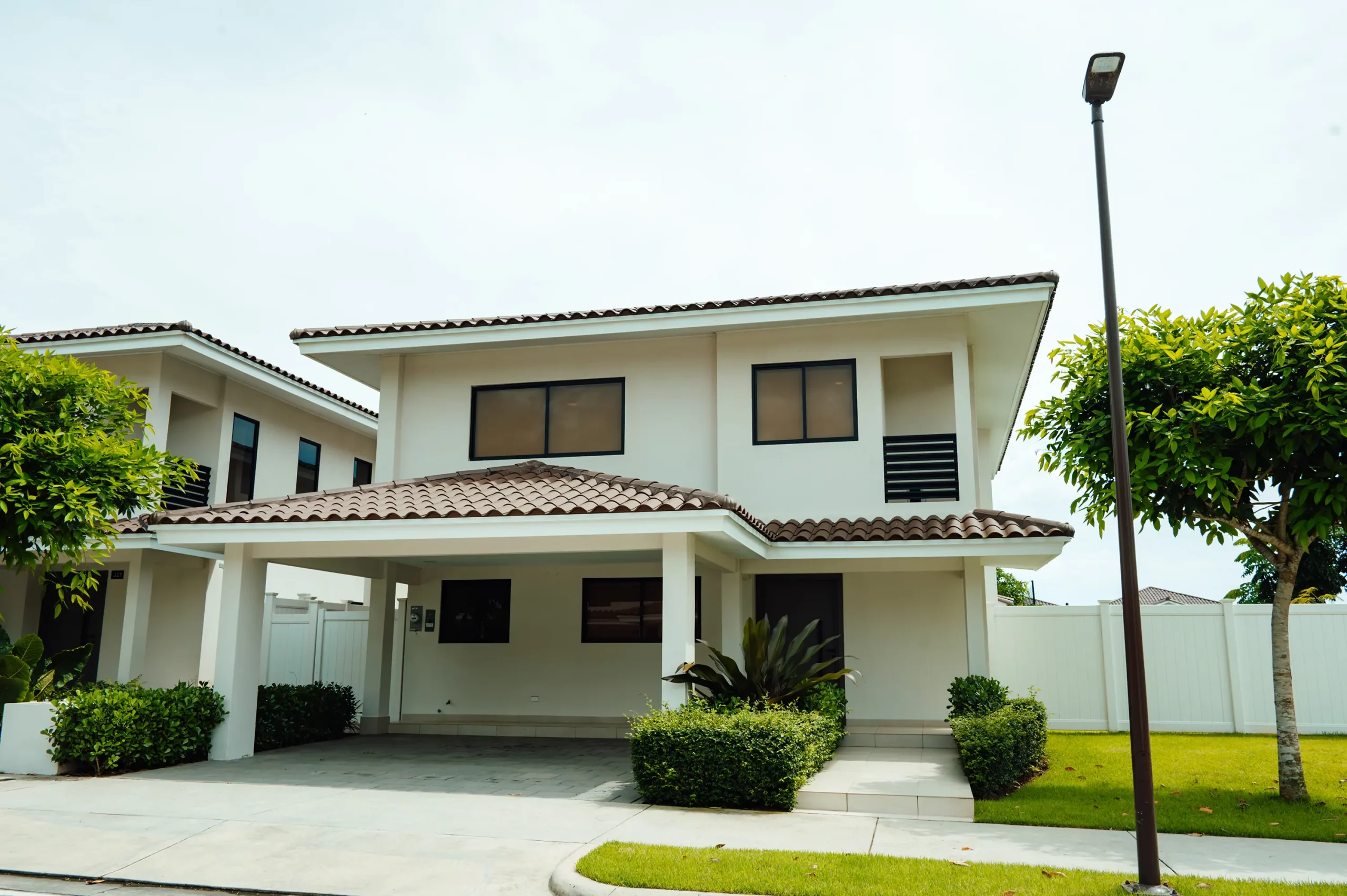 Noura exterior 6